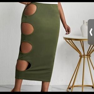 Cut Out Side Skirt